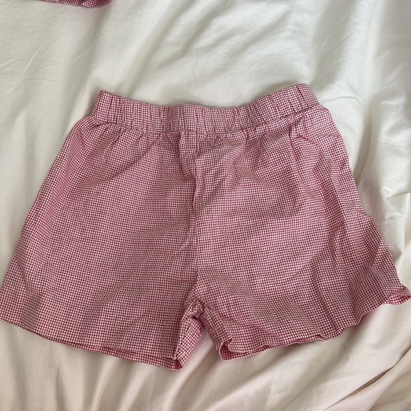 Silly Goose Hand smocked ladybug outfit. Size 12M - Picture 4 of 4